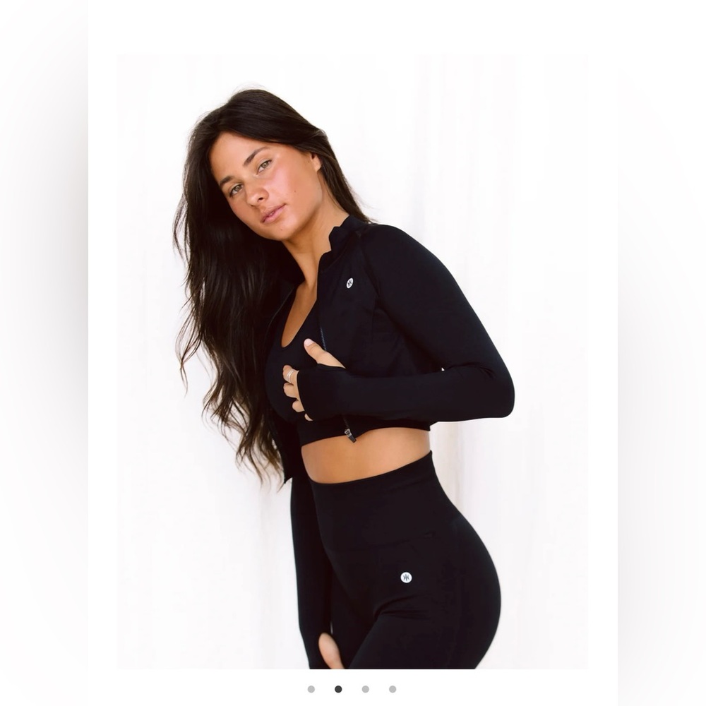 Astoria Activewear Velocity Seamless Zip Up size small